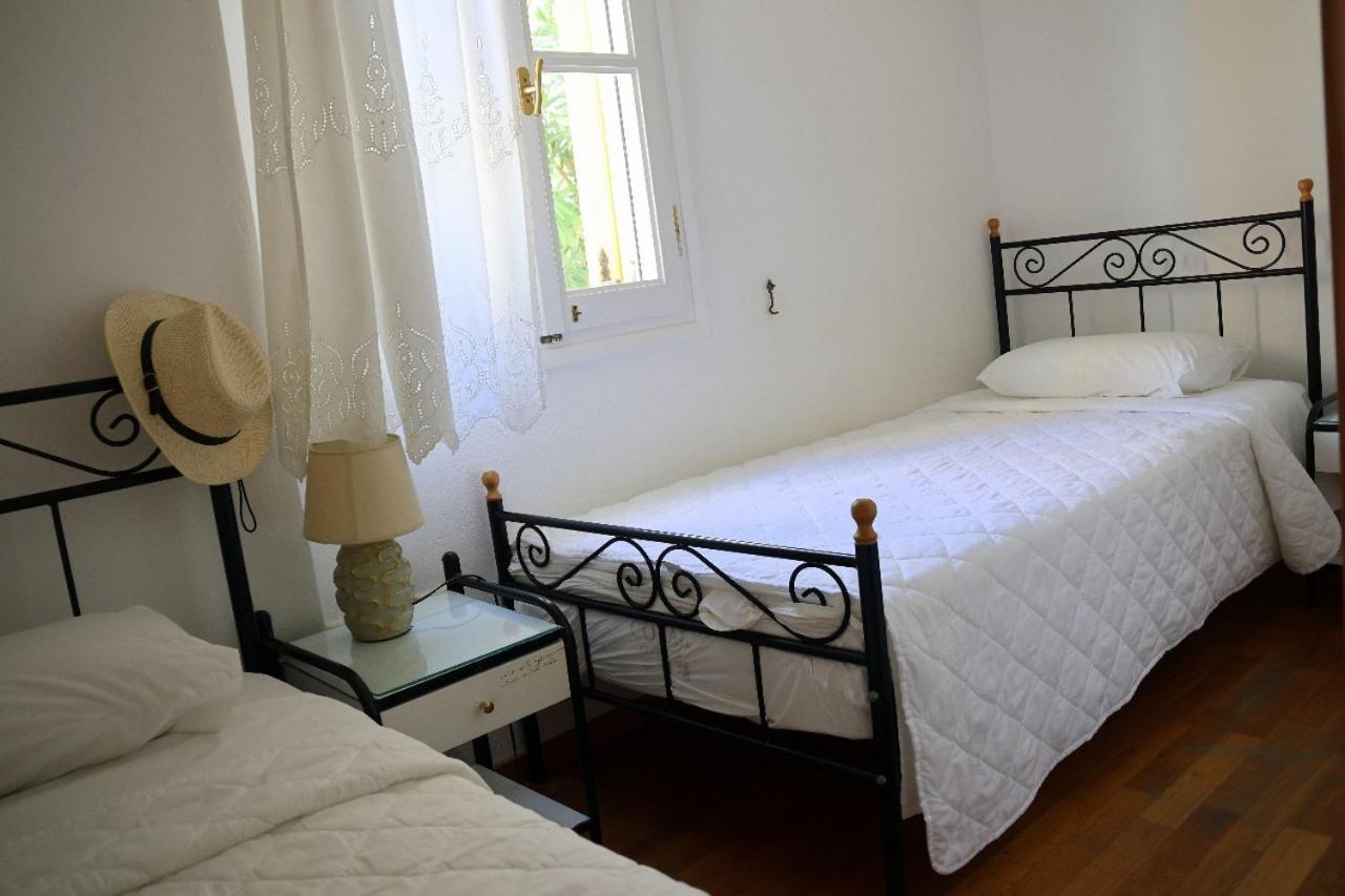 Kamara Apartment Kamares  ภายนอก รูปภาพ
